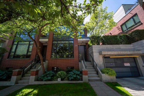 1088 7Th Avenue W, Vancouver, BC 