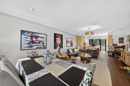 1088 7Th Avenue W, Vancouver, BC 