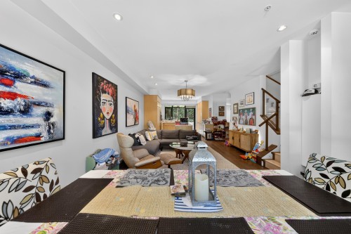 1088 7Th Avenue W, Vancouver, BC 