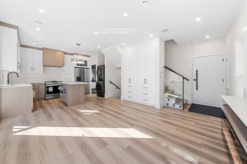4318 Nanaimo Street, Vancouver, BC 