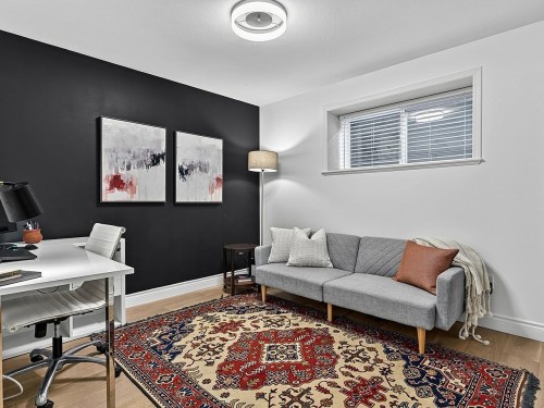 1074 Kilmer Road, North Vancouver, BC 