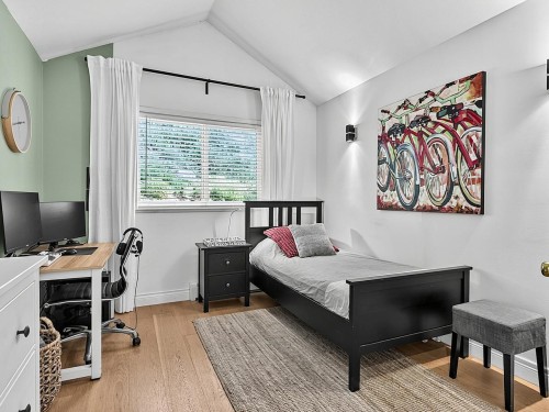 1074 Kilmer Road, North Vancouver, BC 