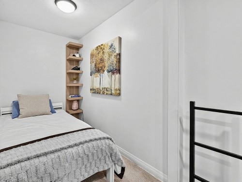 1074 Kilmer Road, North Vancouver, BC 