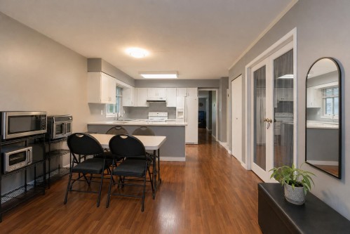 7231 Lucas Road, Richmond, BC - Indoor