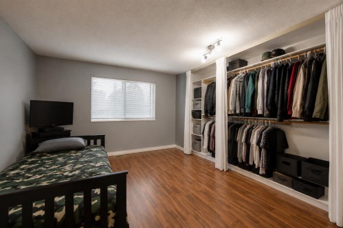 7231 Lucas Road, Richmond, BC - Indoor With Storage