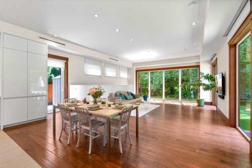 388 Hidhurst Place, West Vancouver, BC 