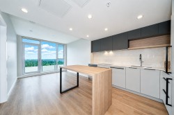 3502-567 Emerson Street Coquitlam, BC V3J 0M8