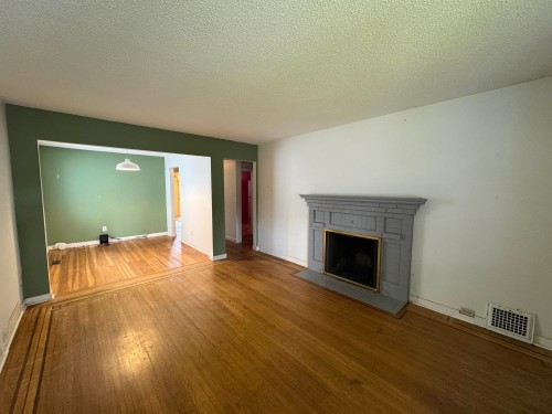 3481 10Th Avenue W, Vancouver, BC 