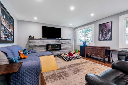 1781 Pitt River Road, Port Coquitlam, BC 
