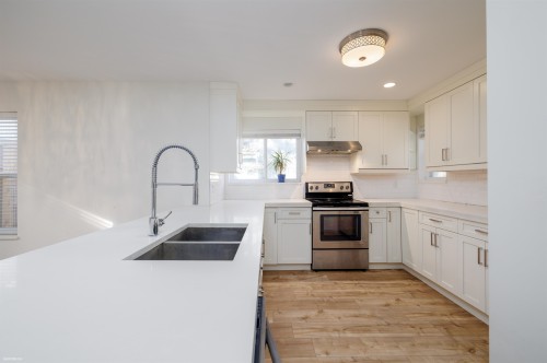 140 Shoreline Circle, Port Moody, BC 