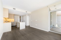 2804-4168 Lougheed Highway Burnaby, BC V5C 0N9