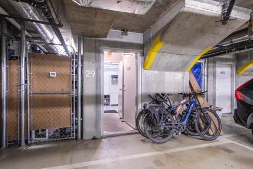 8529 Jellicoe Street, Vancouver, BC 
