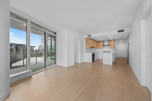 202-7769 Park Crescent, Burnaby, BC 