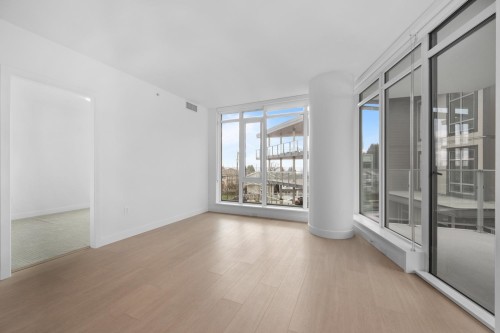 202-7769 Park Crescent, Burnaby, BC 