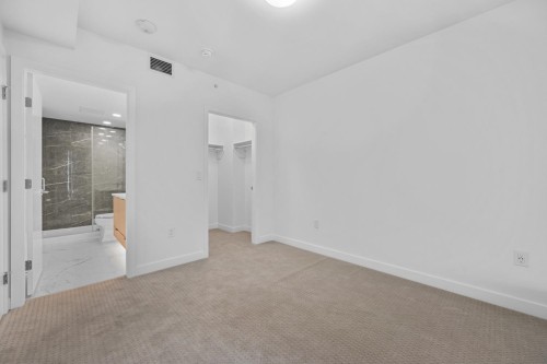 202-7769 Park Crescent, Burnaby, BC 