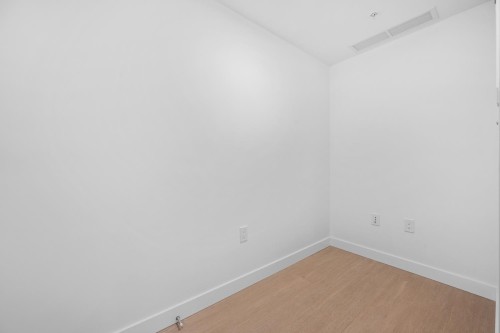 202-7769 Park Crescent, Burnaby, BC 