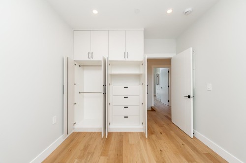 2-678 22Nd Avenue E, Vancouver, BC 