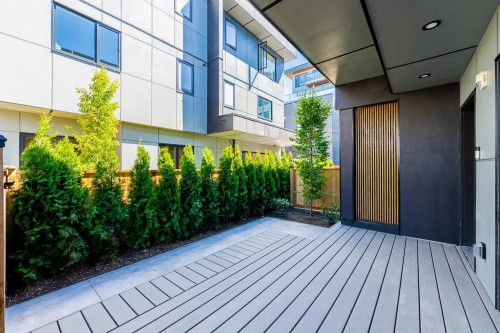 2-678 22Nd Avenue E, Vancouver, BC 