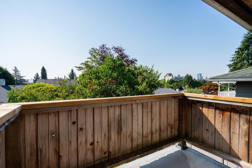 50 10Th Avenue E, New Westminster, BC 