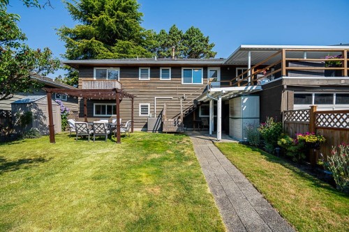 50 10Th Avenue E, New Westminster, BC 