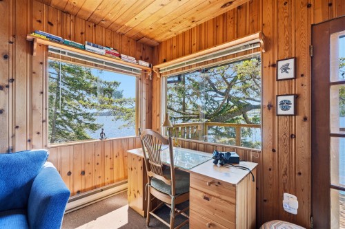 6075 Coracle Drive, Sechelt, BC 