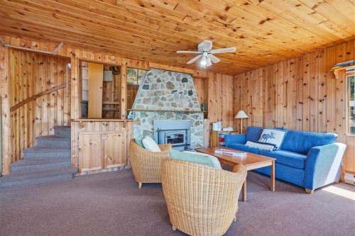 6075 Coracle Drive, Sechelt, BC 
