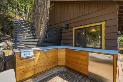 6075 Coracle Drive, Sechelt, BC 