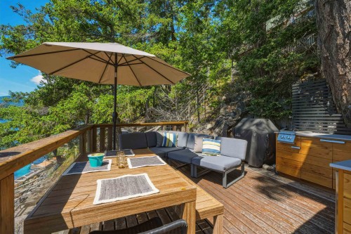 6075 Coracle Drive, Sechelt, BC 