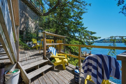 6075 Coracle Drive, Sechelt, BC 