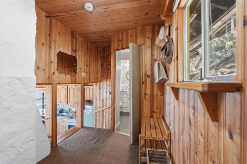 6075 Coracle Drive, Sechelt, BC 
