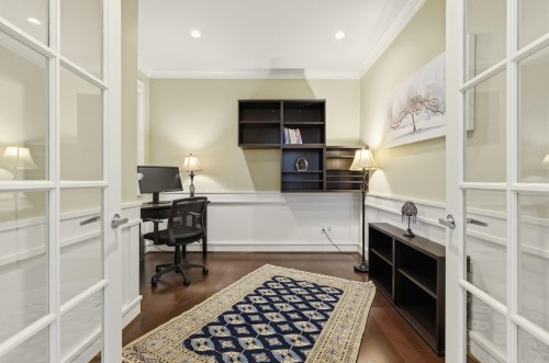 1017 Canyon Boulevard, North Vancouver, BC 