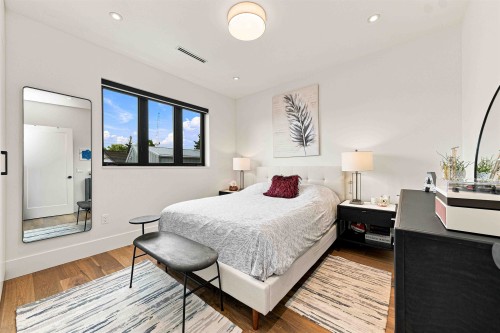 264 17Th Avenue E, Vancouver, BC 