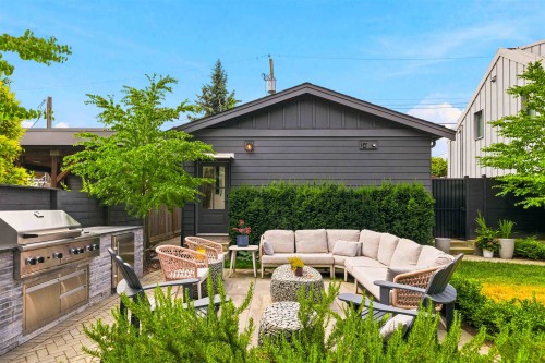 264 17Th Avenue E, Vancouver, BC 