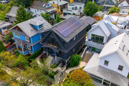 264 17Th Avenue E, Vancouver, BC 