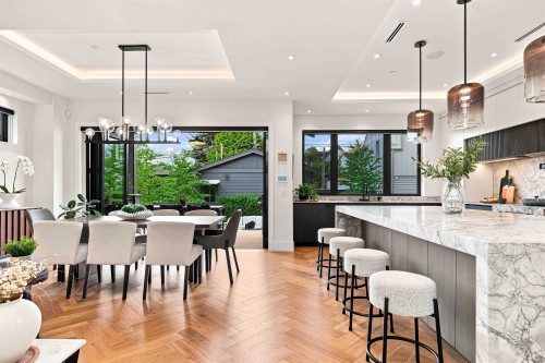 264 17Th Avenue E, Vancouver, BC 