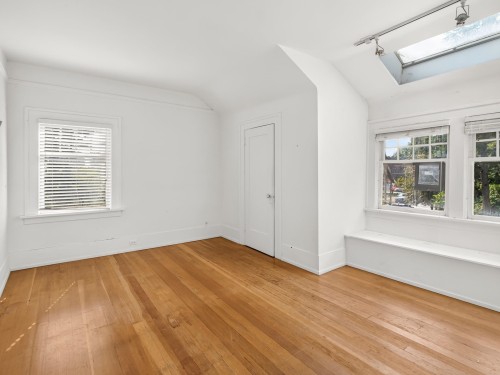 4606 11Th Avenue W, Vancouver, BC - Indoor Photo Showing Other Room