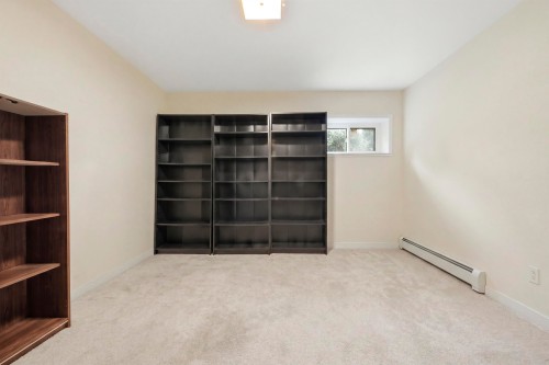 2270 Dawes Hill Road, Coquitlam, BC - Indoor Photo Showing Other Room