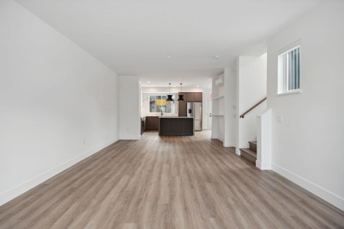 38073 Helm Way, Squamish, BC 