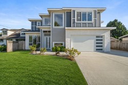 6114 49b Avenue Delta, BC V4K 1Z8