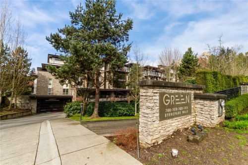 106-7428 Byrnepark Walk, Burnaby, BC 