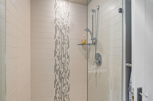 5808 Olympic Street, Vancouver, BC 