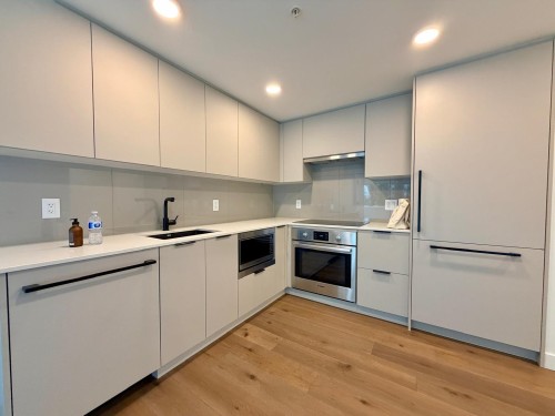 8120 Oak Street, Vancouver, BC 