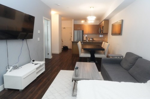 308-12040 222 Street  Maple Ridge, BC V2X 5W1