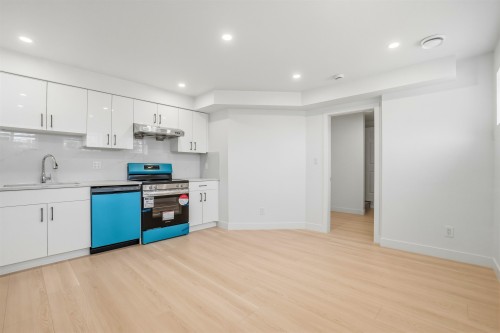 1761 57Th Avenue E, Vancouver, BC 
