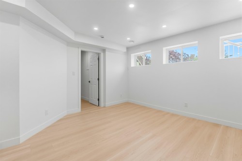 1761 57Th Avenue E, Vancouver, BC 