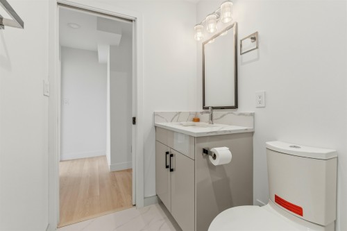 1761 57Th Avenue E, Vancouver, BC 