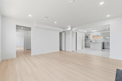1761 57Th Avenue E, Vancouver, BC 