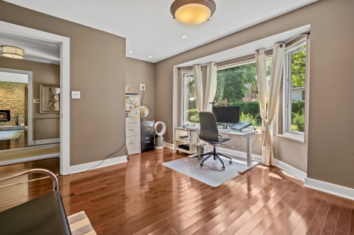 7965 Burnfield Crescent, Burnaby, BC 