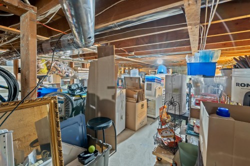 7965 Burnfield Crescent, Burnaby, BC 