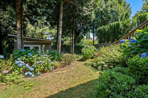 7965 Burnfield Crescent, Burnaby, BC 